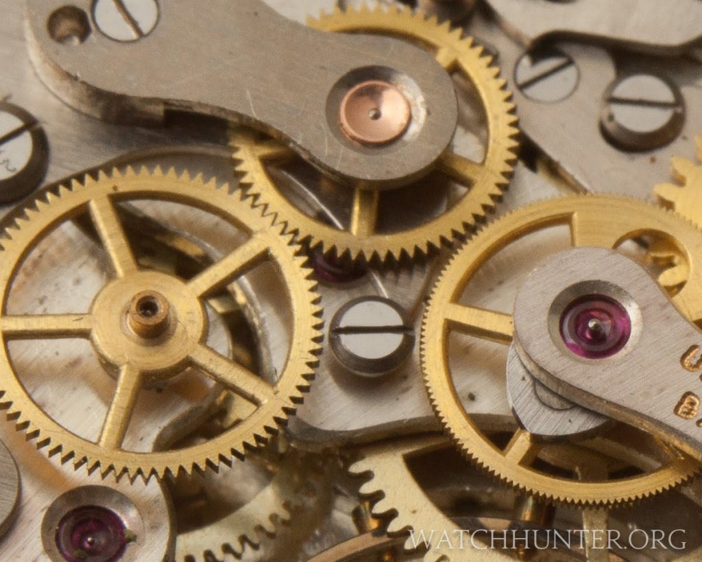 Sharp gears without much visible wear on the teeth