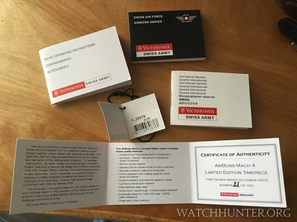 Here is what came in the box for the Victorinox Swiss Army Airboss Mach 4 Limited Edition